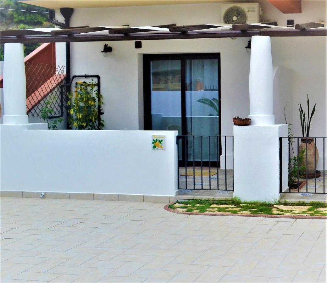 Dimora D'Estate Hotell Milazzo Exteriör bild