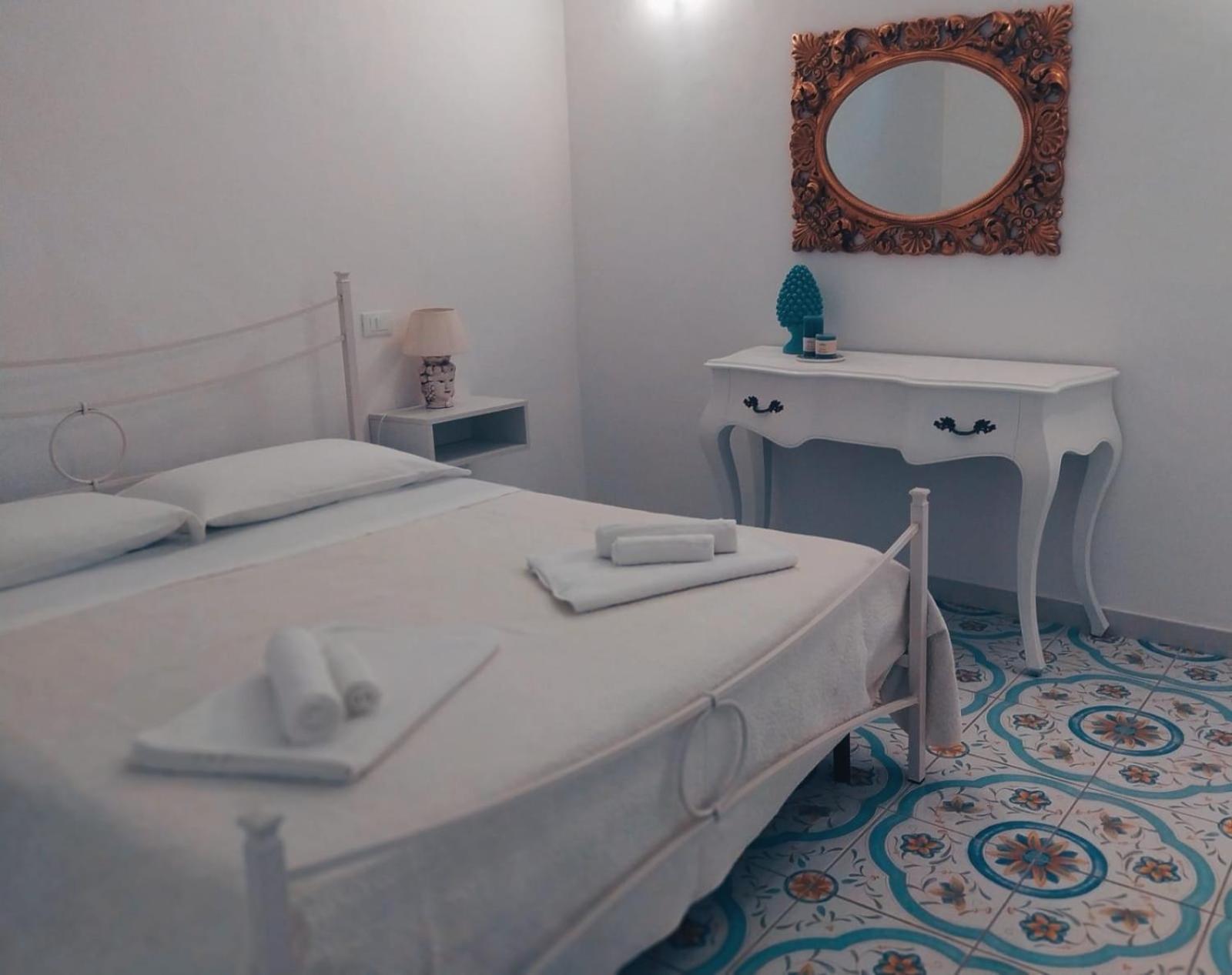Dimora D'Estate Hotell Milazzo Exteriör bild
